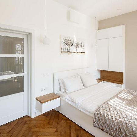 Palace View Apartments - 24 Kopernyka Str. Lviv Eksteriør billede