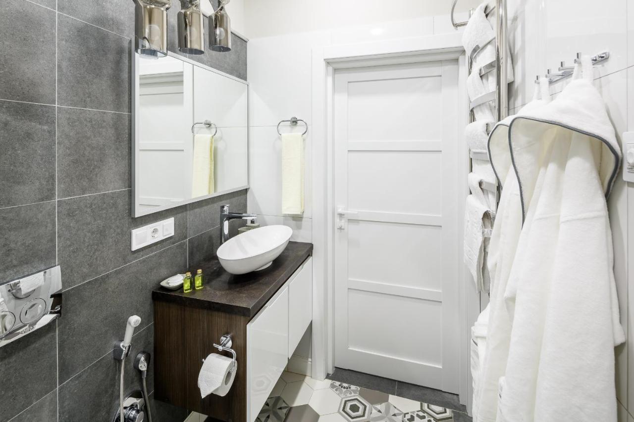 Palace View Apartments - 24 Kopernyka Str. Lviv Eksteriør billede
