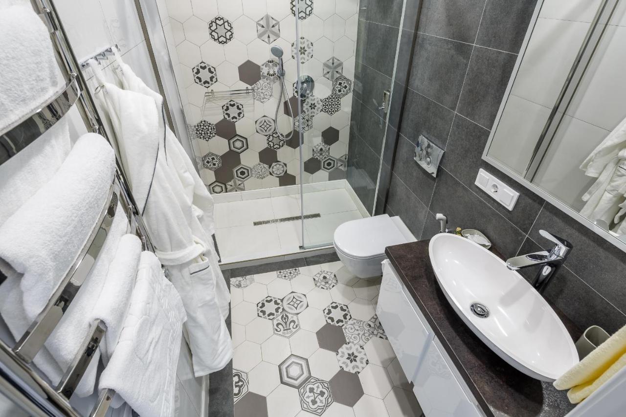 Palace View Apartments - 24 Kopernyka Str. Lviv Eksteriør billede