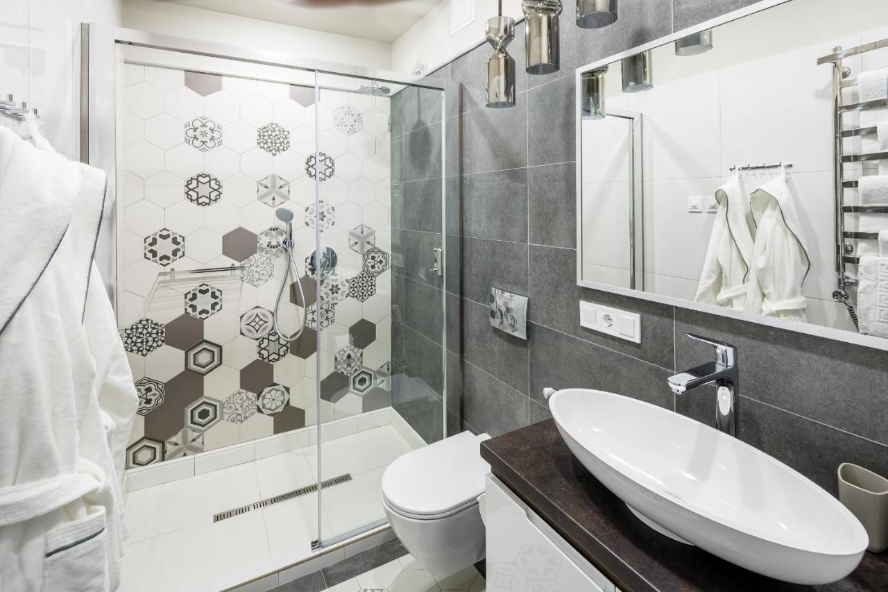 Palace View Apartments - 24 Kopernyka Str. Lviv Eksteriør billede